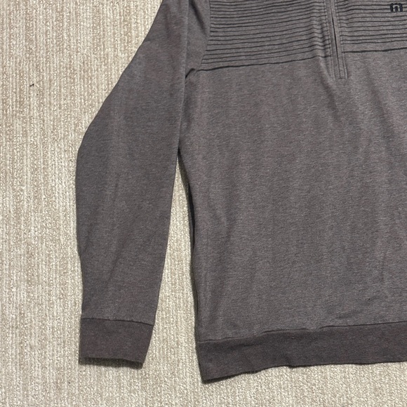 Travis Mathew Men's Size S Coffee Brown Smoke Signals 1/2 Zip Golf Sweatshirt - Picture 5 of 13